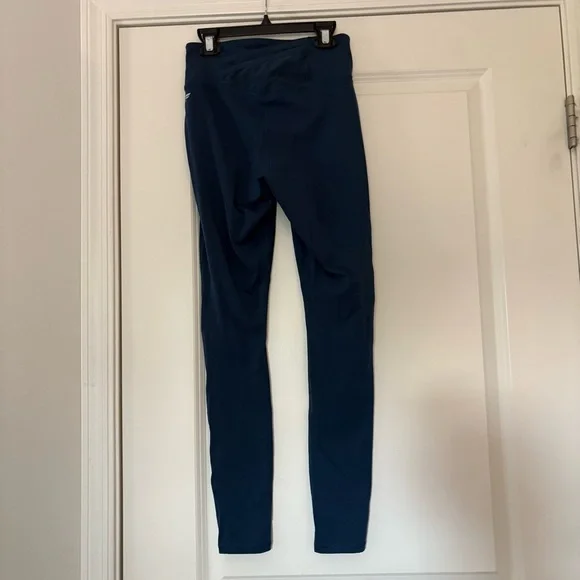 Fabletics Women’s Trinity Motion365 High-Waisted Leggings - Picture 5 of 9